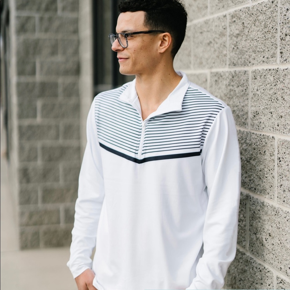 Zyia Men's Blue and White Clubhouse 1/4 Zip